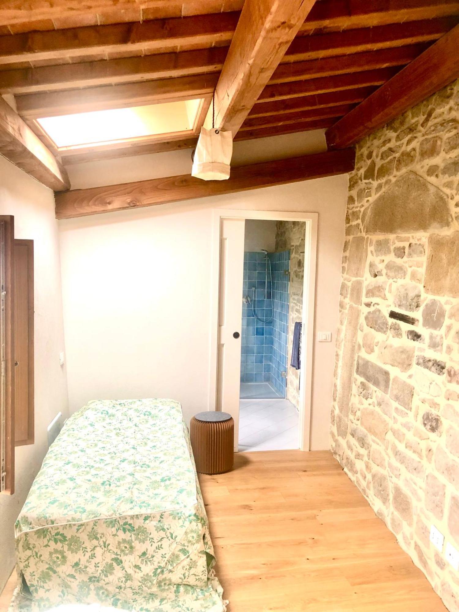 Bio Agriturismo Alba Etrusca Di Cortona - Organic Farmhouse- Appartamento Lavanda-Appartamento Rosmarino - Vasca Idromassaggio Esterna Poggioni Eksteriør bilde