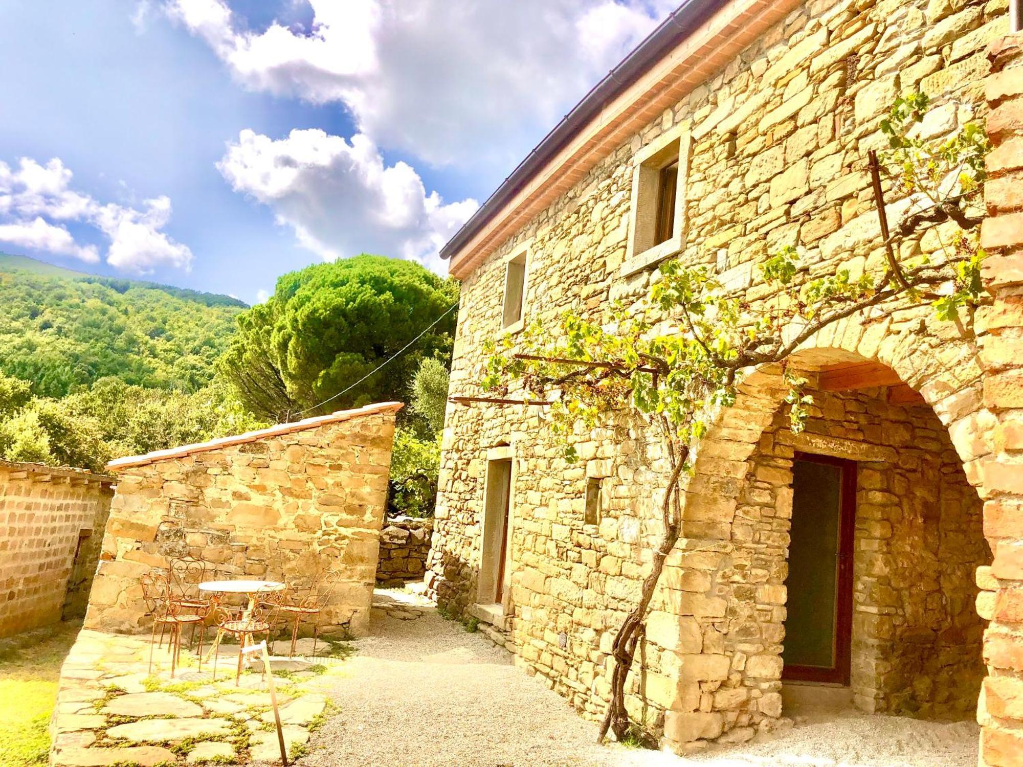 Bio Agriturismo Alba Etrusca Di Cortona - Organic Farmhouse- Appartamento Lavanda-Appartamento Rosmarino - Vasca Idromassaggio Esterna Poggioni Eksteriør bilde